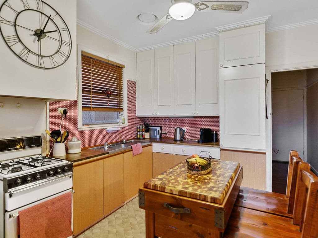 4 Edward Street, Benalla VIC 3672, Benalla - Thumbnail 2