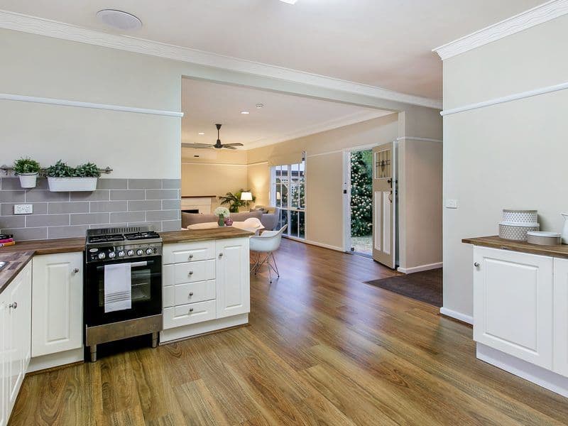 6 Tower Avenue, Frankston VIC 3199, Frankston - Thumbnail 2