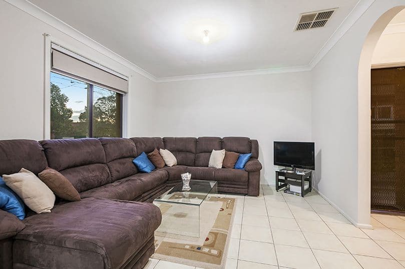 26 Chaleyer Street, Reservoir VIC 3073, Reservoir - Thumbnail 2
