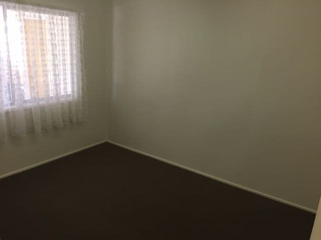 18 Edward Street, Esk QLD 4312, Esk - Thumbnail 4