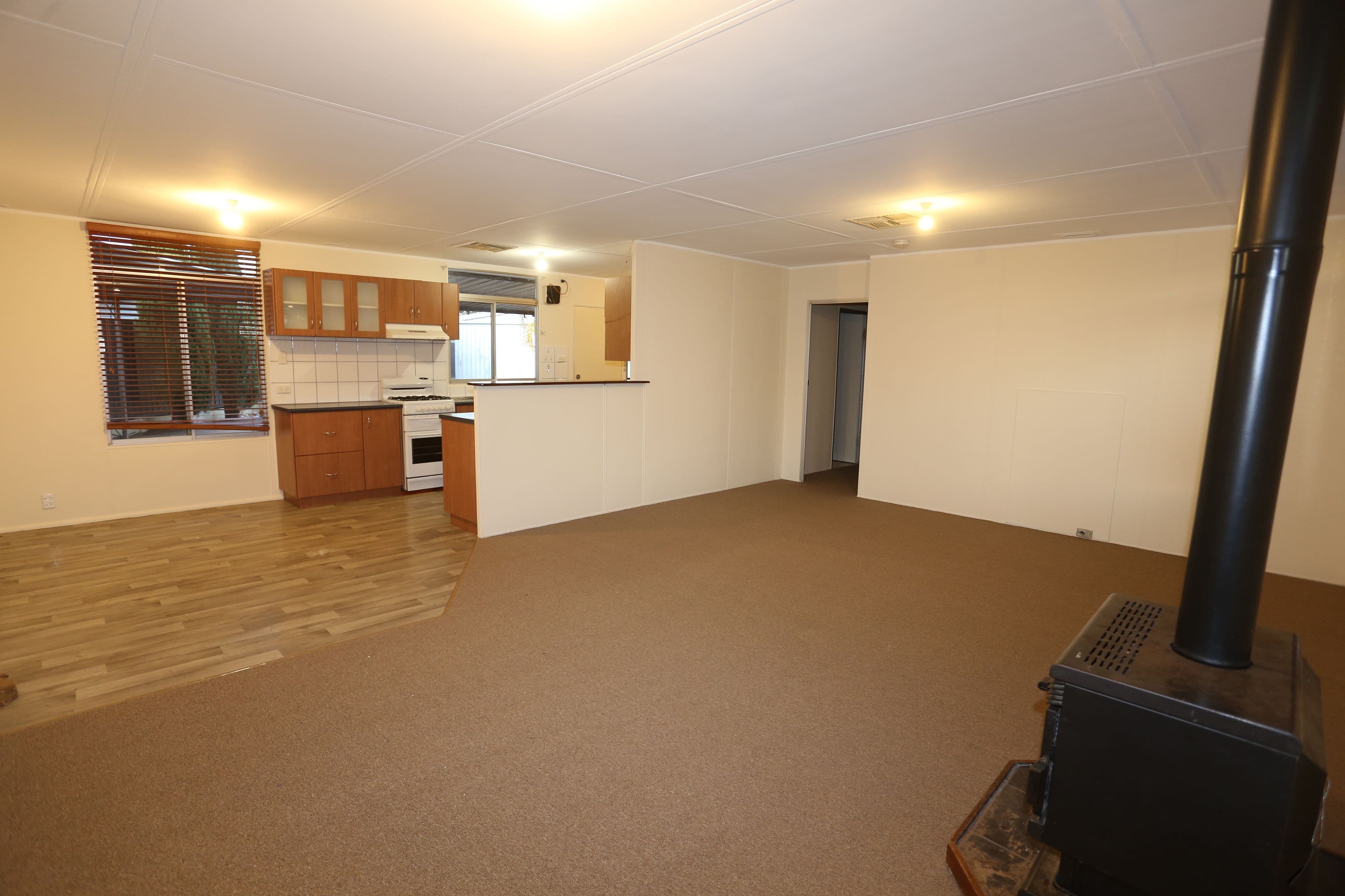24 Silver Gimlet Street, Kambalda West WA 6442, Kambalda West - Thumbnail 2