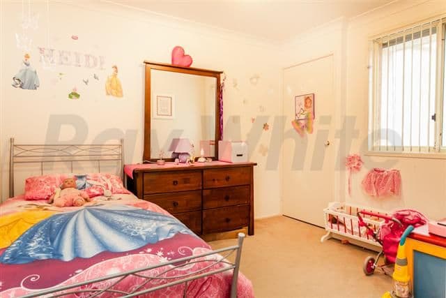 4 Harwood Circuit, GLENMORE PARK NSW 2745, Glenmore Park - Thumbnail 8