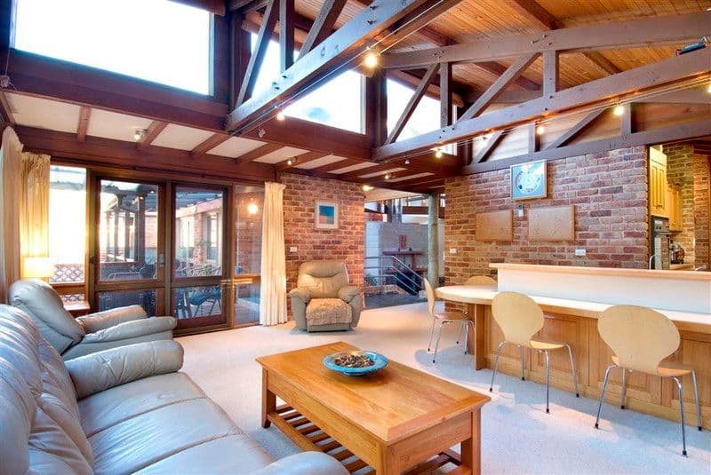 1/5 Volitans Avenue, MOUNT ELIZA, Mount Eliza - Thumbnail 3