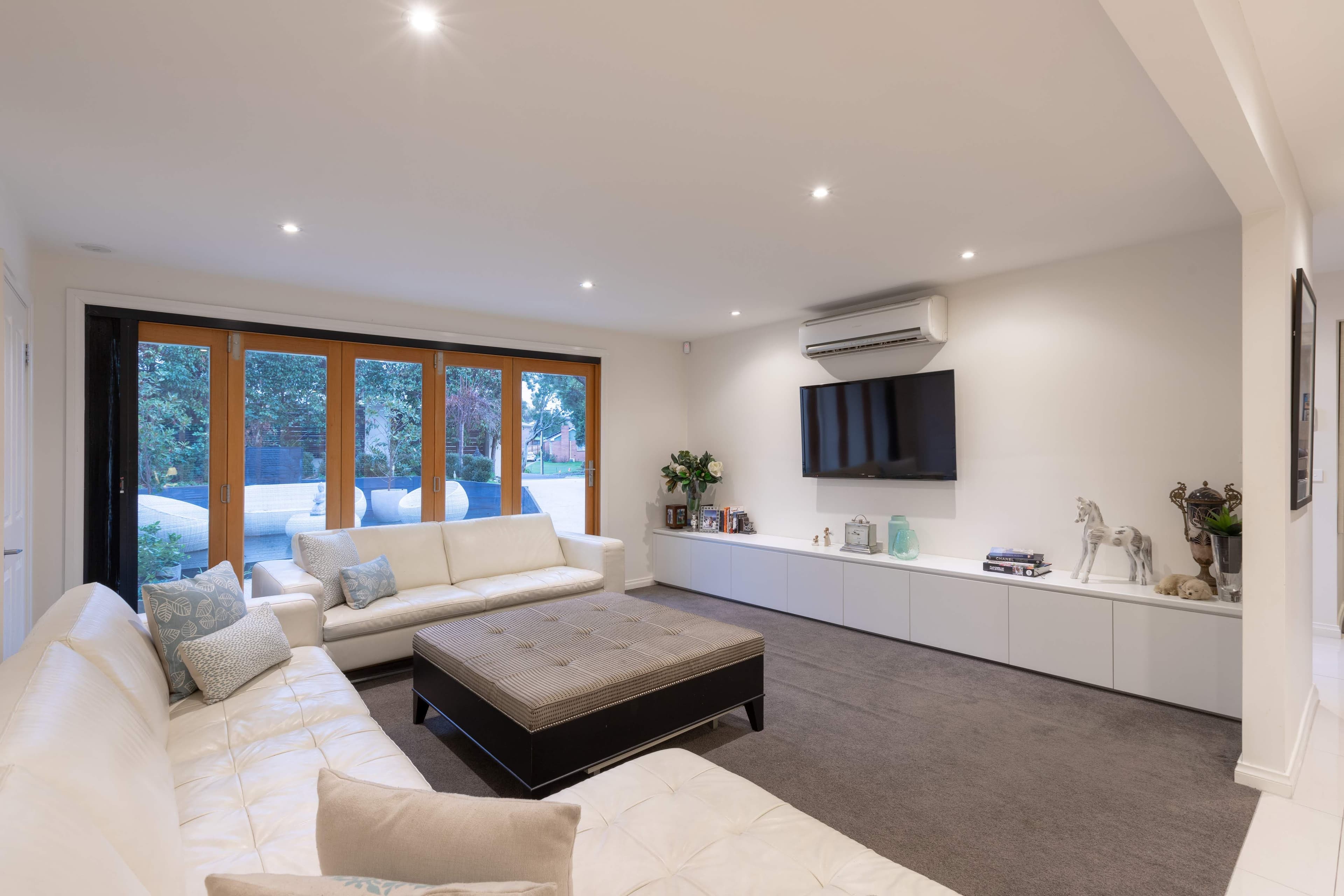 2 Byrd Court, Mount Waverley VIC 3149, Mount Waverley - Thumbnail 3