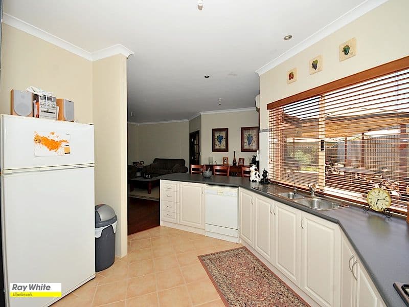 47  Birkett Circle, ELLENBROOK WA 6069, Ellenbrook - Thumbnail 6