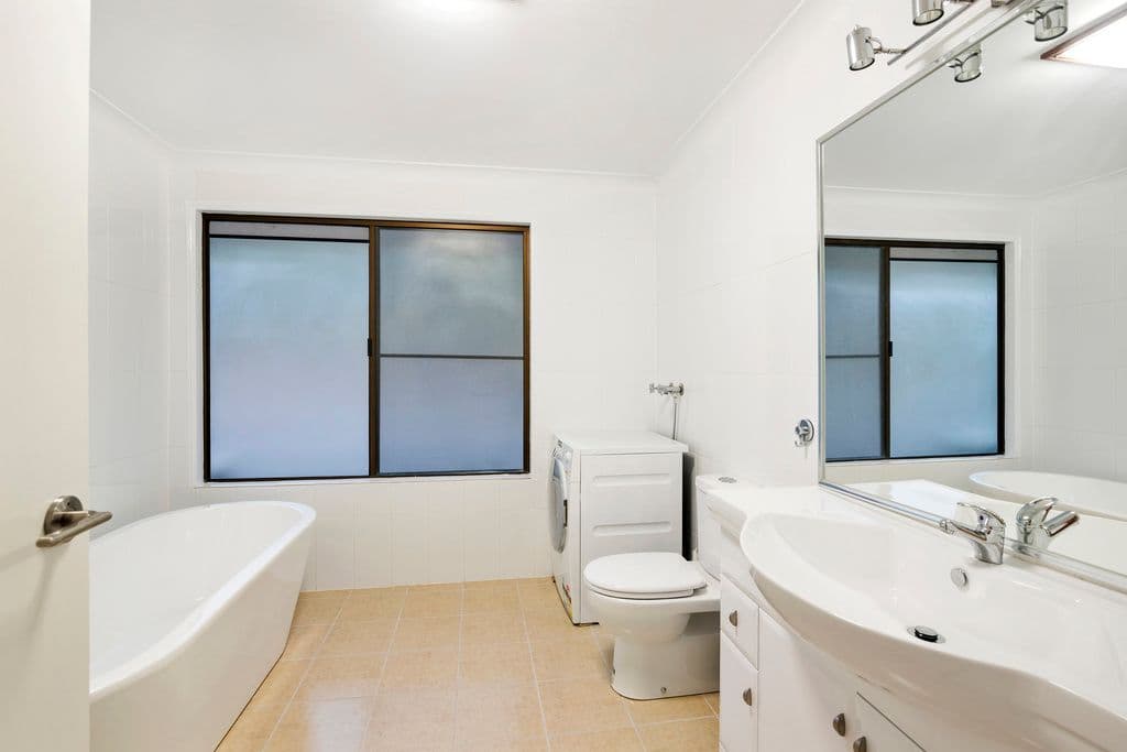 16 Carapook Crescent, Tallebudgera QLD 4228, Tallebudgera - Thumbnail 8