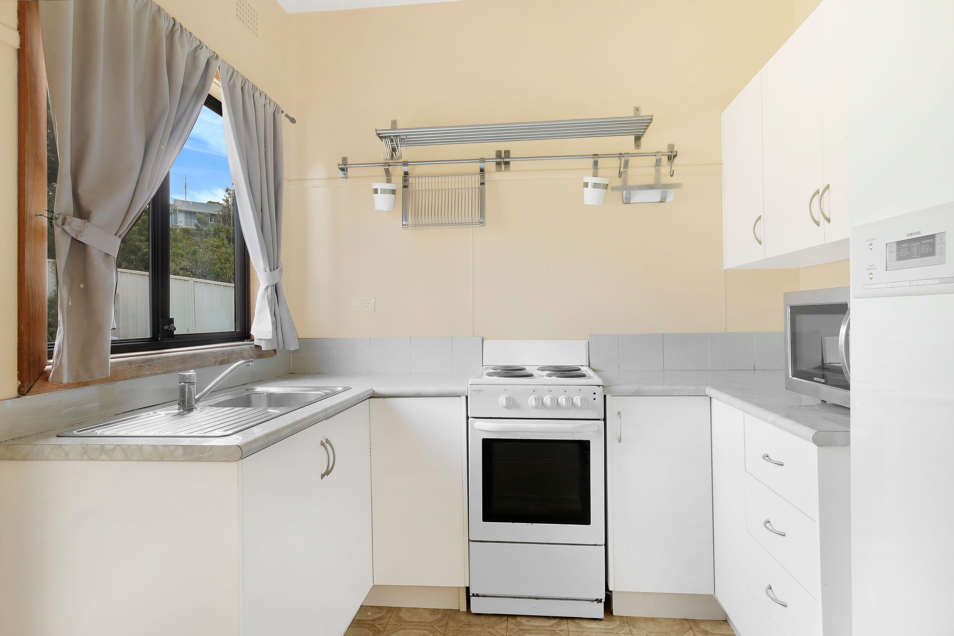 4 Ranchby Avenue, Lake Heights - Thumbnail 3