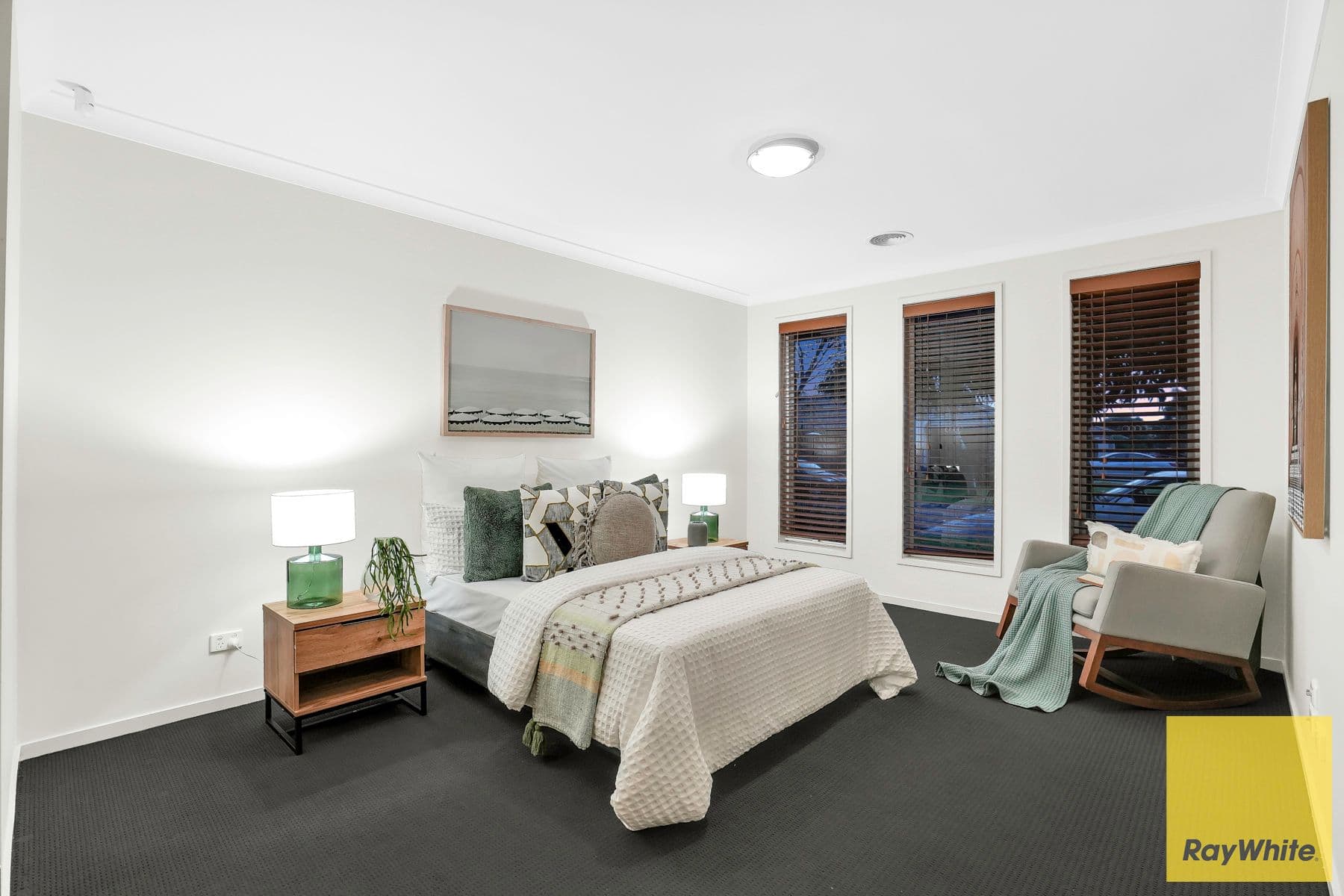 94 Hamish Drive, Tarneit VIC 3029, Tarneit - Thumbnail 2