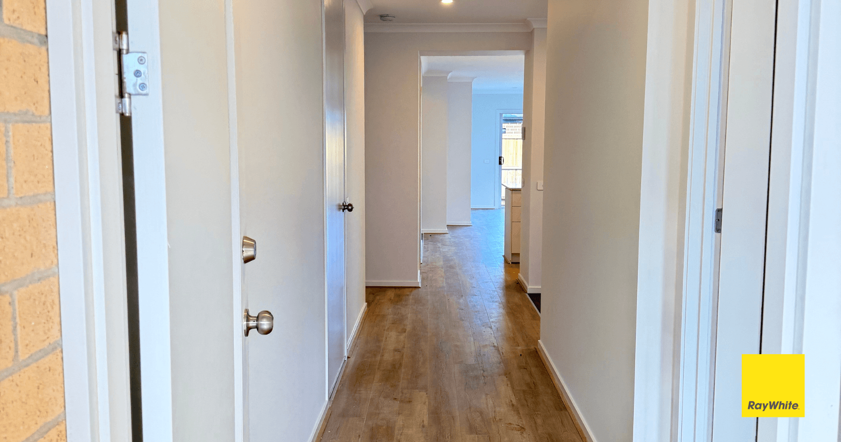 15 GLABELLA Avenue, Tarneit VIC 3029, Tarneit - Thumbnail 2