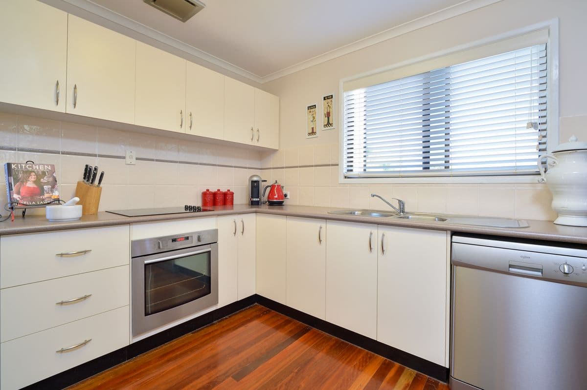 182 Sun Valley Road, Kin Kora QLD 4680, Kin Kora - Thumbnail 4