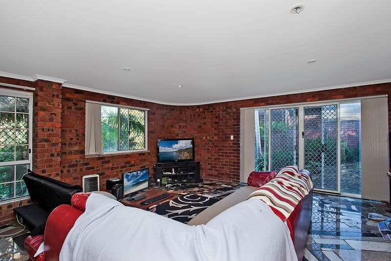 50 Tallebudgera Creek Road, TALLEBUDGERA QLD 4228, Tallebudgera - Thumbnail 6