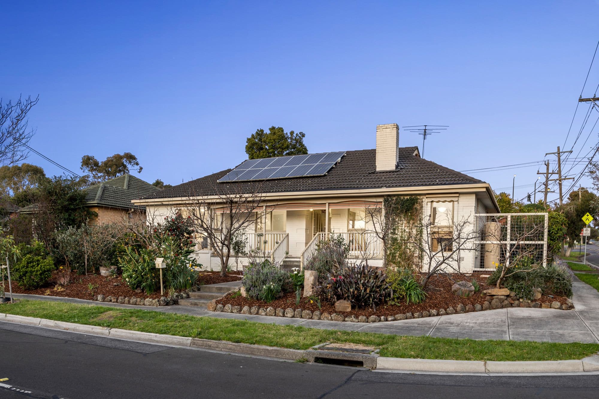 1 Claude Court, Blackburn South VIC 3130, Blackburn South - Thumbnail 2