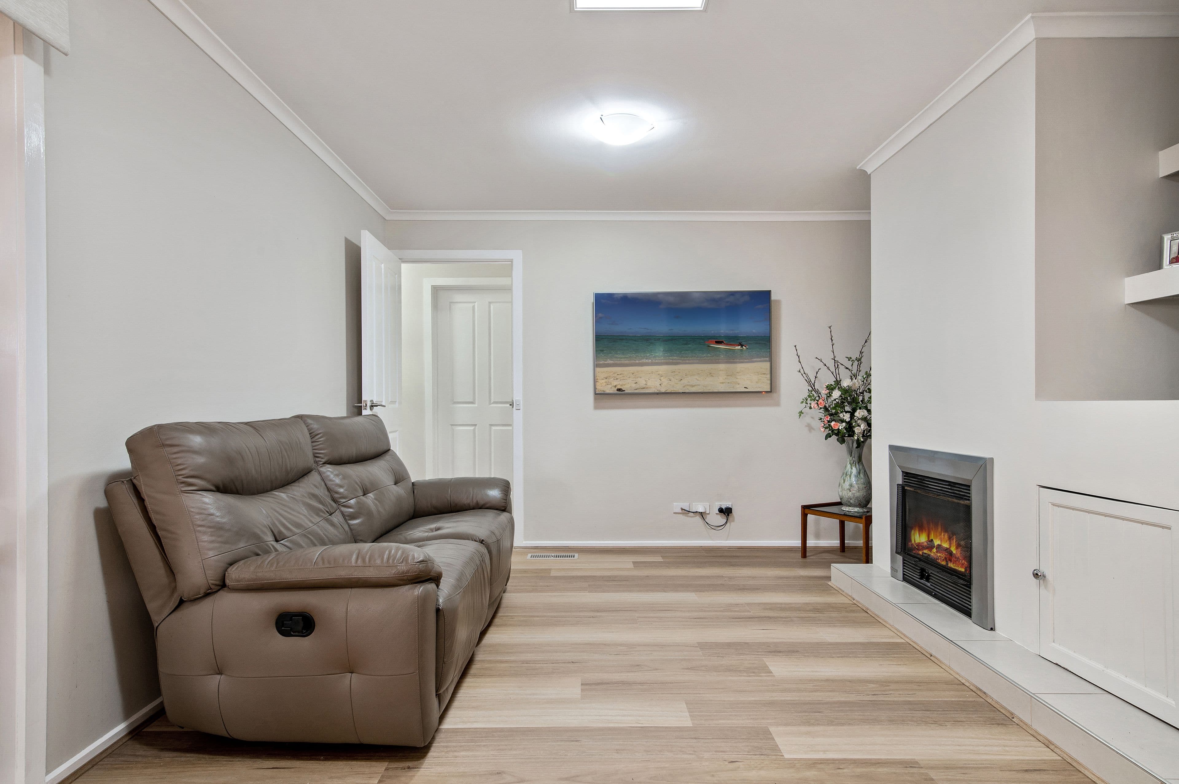 1 Hilltop Court, Croydon North VIC 3136, Croydon North - Thumbnail 5