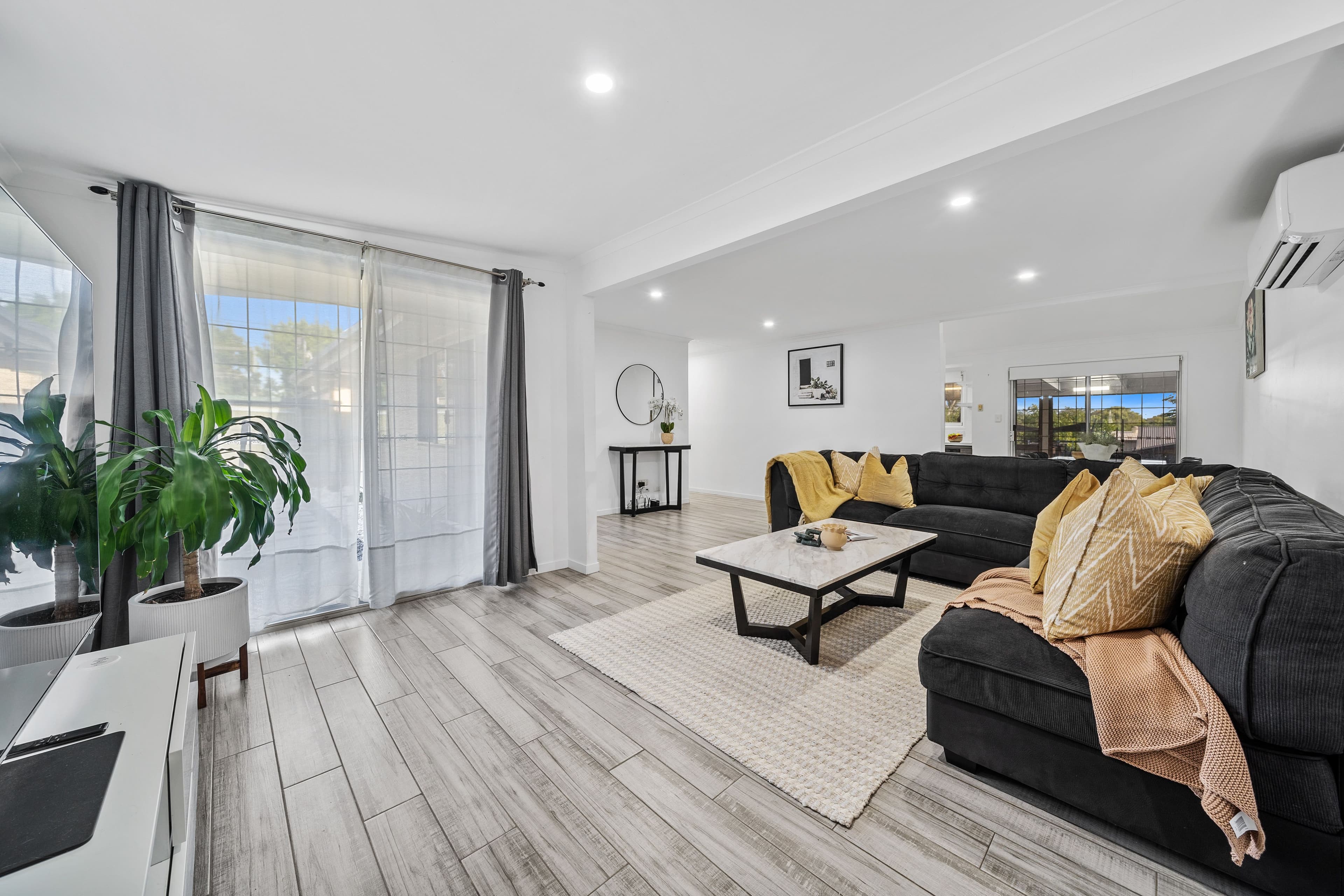 45 Forestwood Street, Crestmead QLD 4132, Crestmead - Image 1
