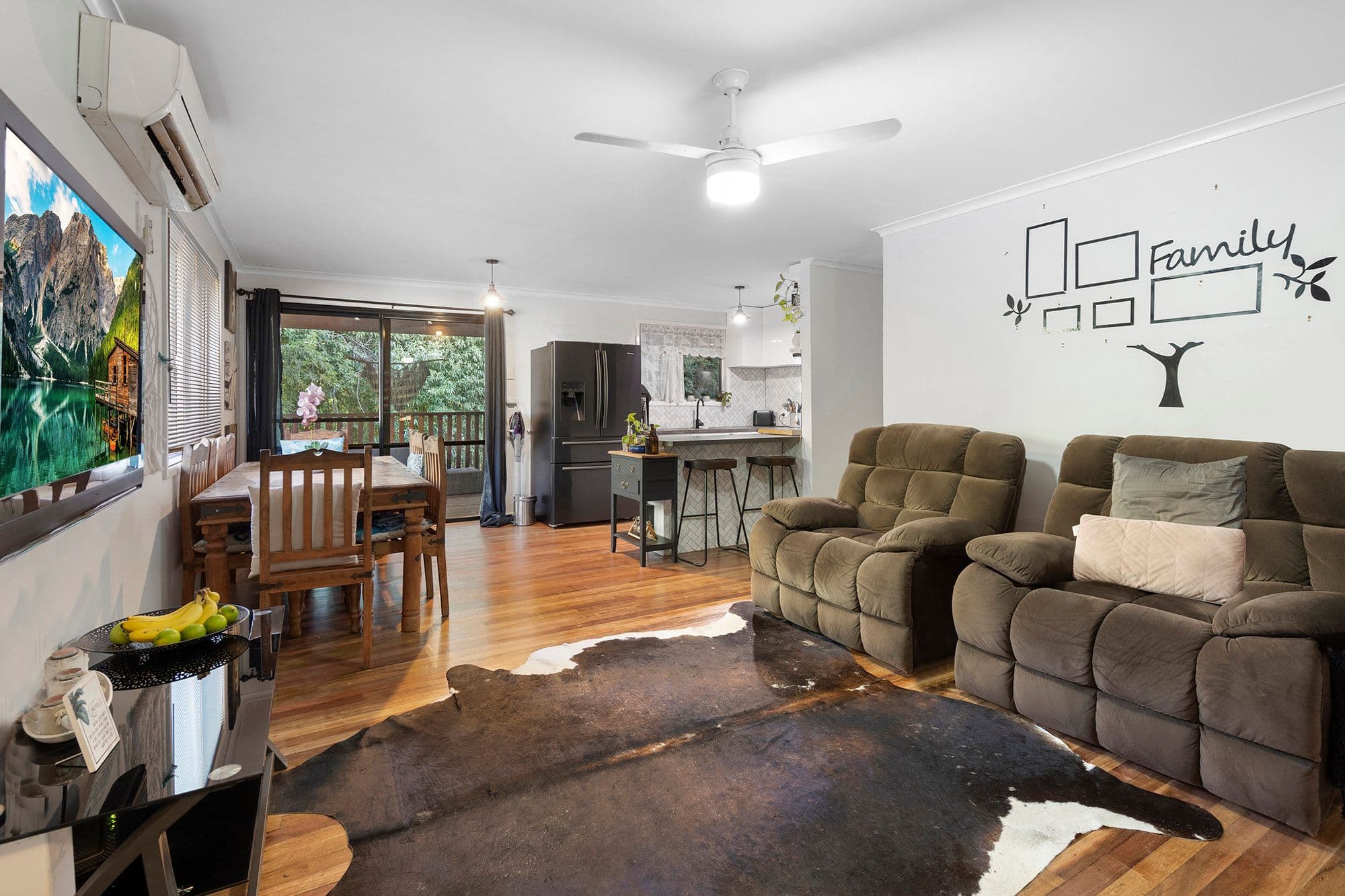 18 Mactay Street, Woodridge QLD 4114, Woodridge - Thumbnail 2