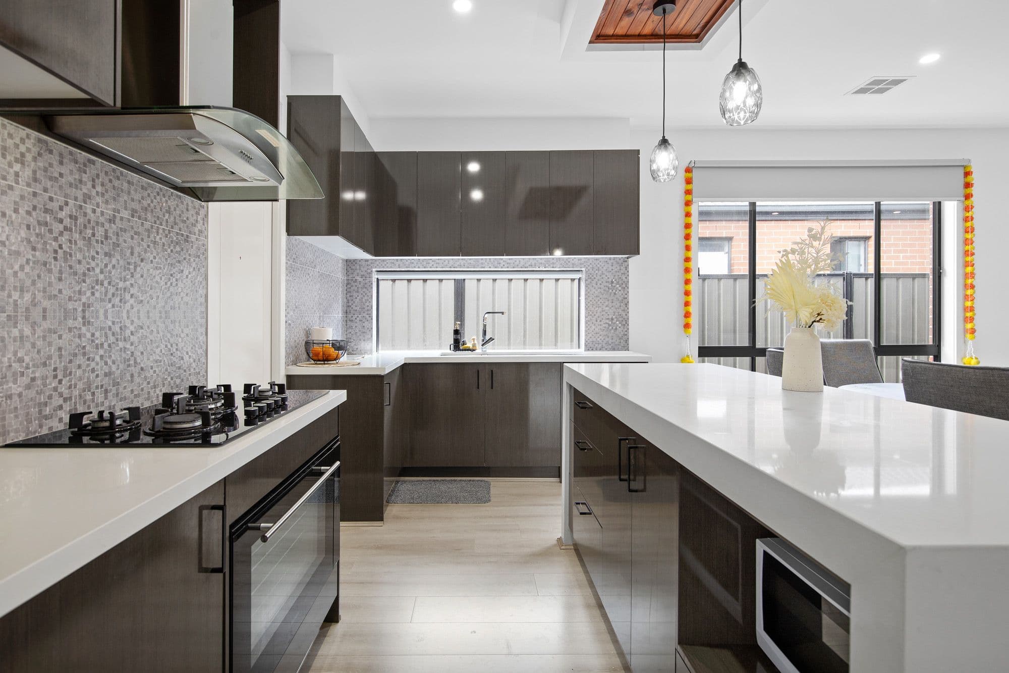 12 Eshal Crescent, Wyndham Vale VIC 3024, Wyndham Vale - Thumbnail 2