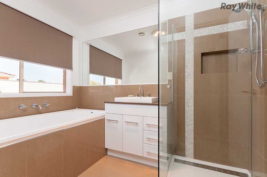 12 Camelot Place, HILLSIDE VIC 3037, Hillside - Thumbnail 8