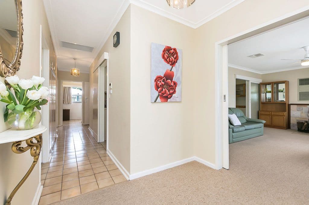 27 Norfolk Road, Marion SA 5043, Marion - Thumbnail 3