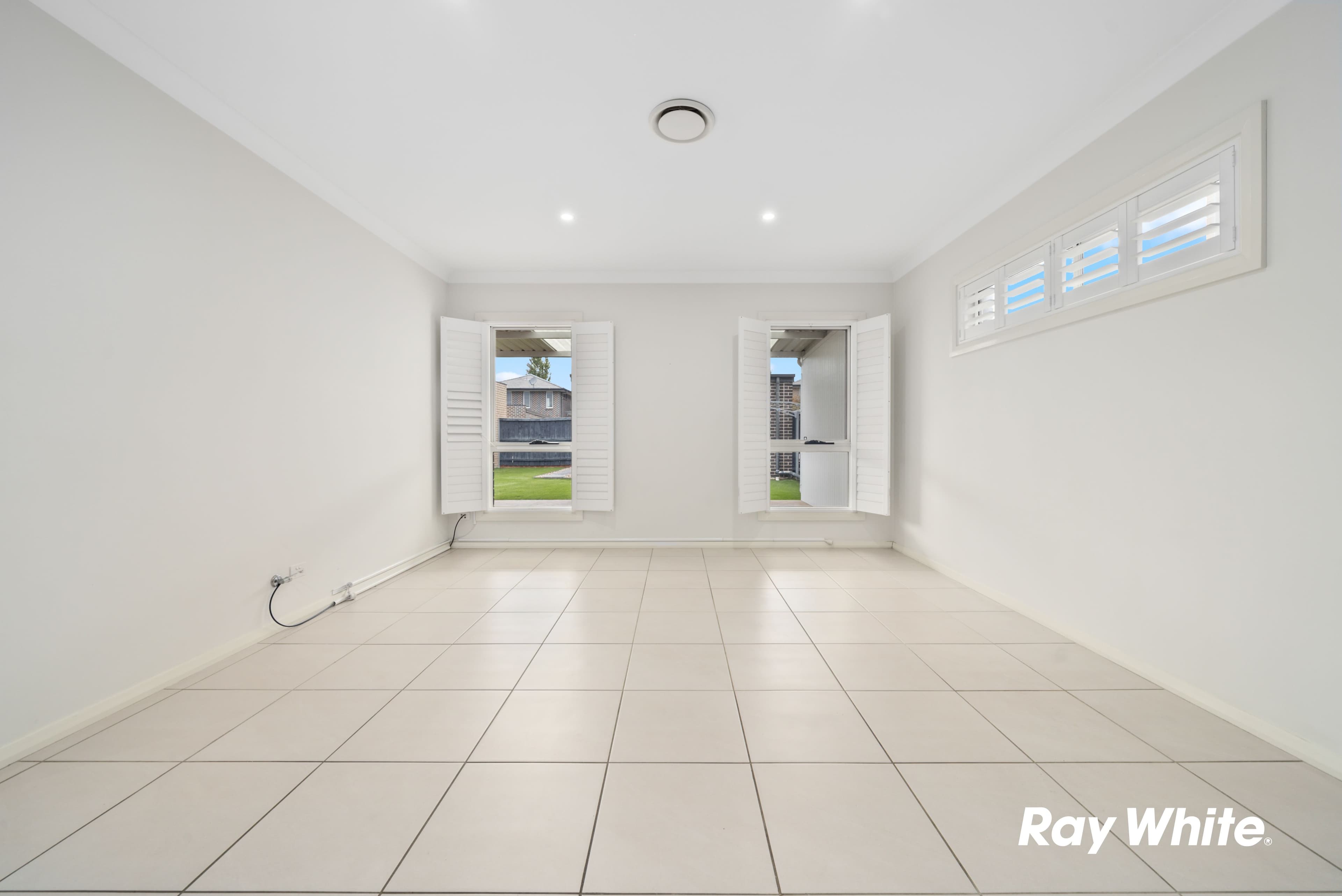 22 Alderton Drive, Colebee NSW 2761, Colebee - Thumbnail 4