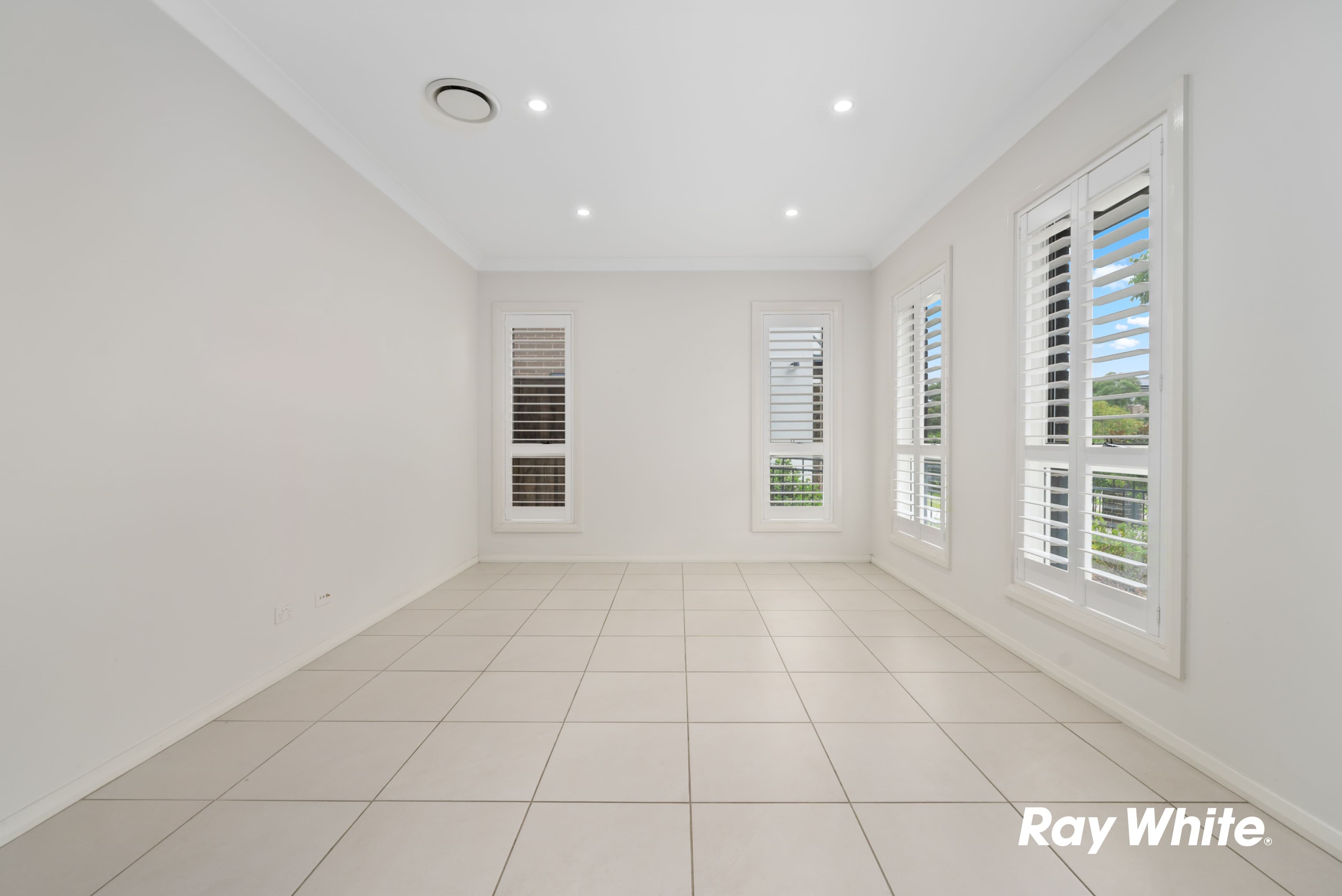22 Alderton Drive, Colebee NSW 2761, Colebee - Thumbnail 5