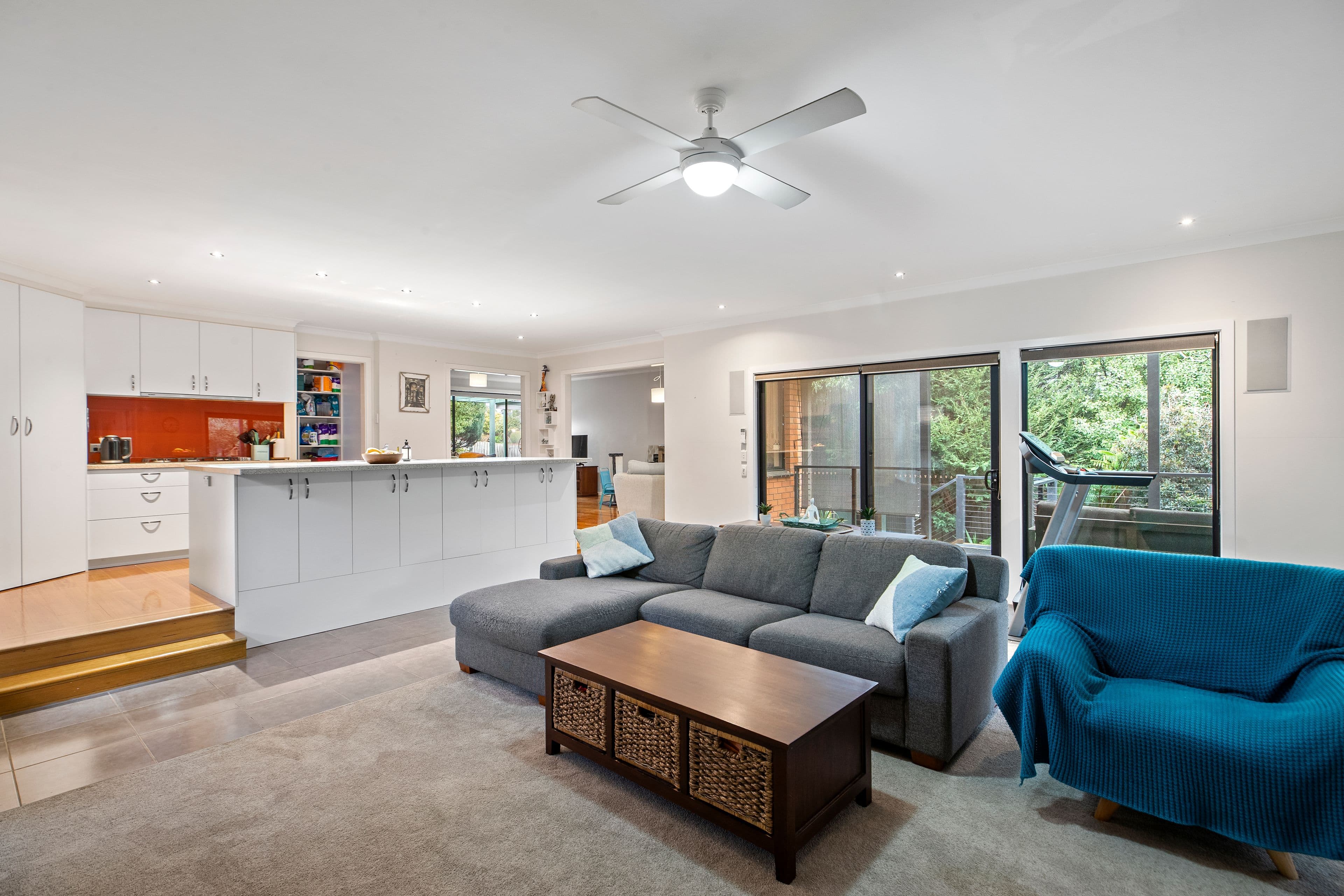 67 Linda Crescent, Ferntree Gully VIC 3156, Ferntree Gully - Thumbnail 3