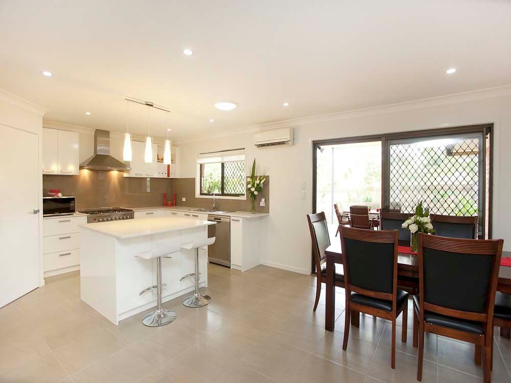 39 Kenora Street, Mansfield QLD 4122, Mansfield - Thumbnail 2