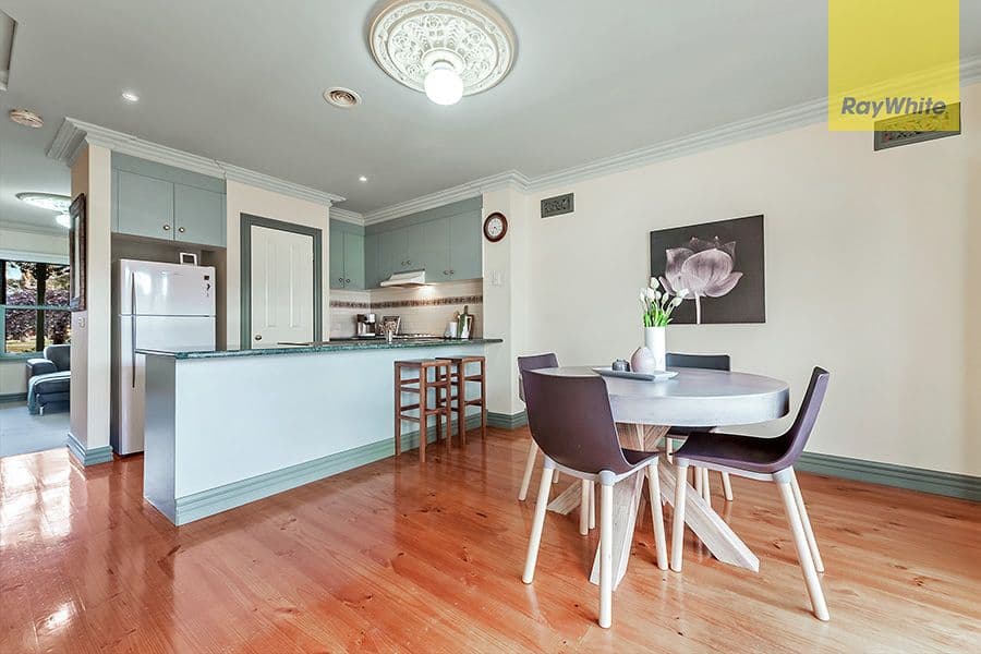 35 Rossiter Avenue, Roxburgh Park VIC 3064, Roxburgh Park - Thumbnail 3