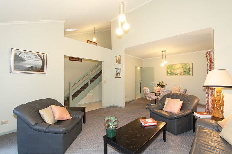 1 Elizabeth Crescent, CARNEGIE VIC 3163, Carnegie - Thumbnail 8