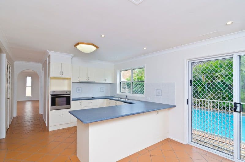 10 Melaleuca Drive, PALM BEACH QLD 4221, Palm Beach - Thumbnail 6