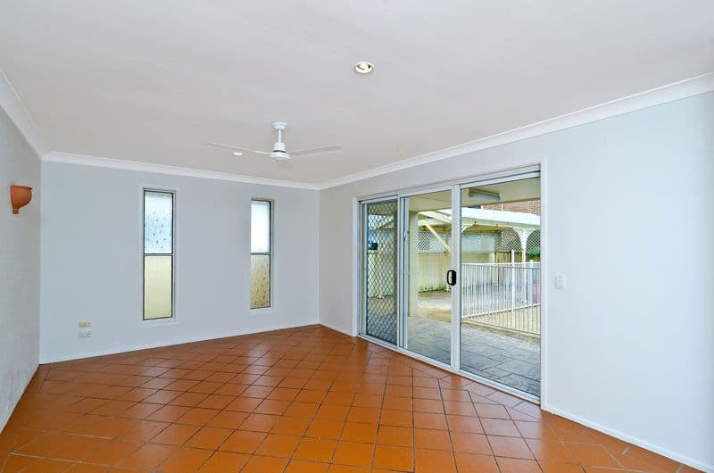 10 Melaleuca Drive, PALM BEACH QLD 4221, Palm Beach - Thumbnail 8