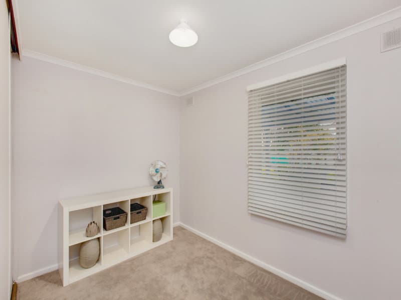 3 Resolute Crescent, Hallett Cove - Thumbnail 6