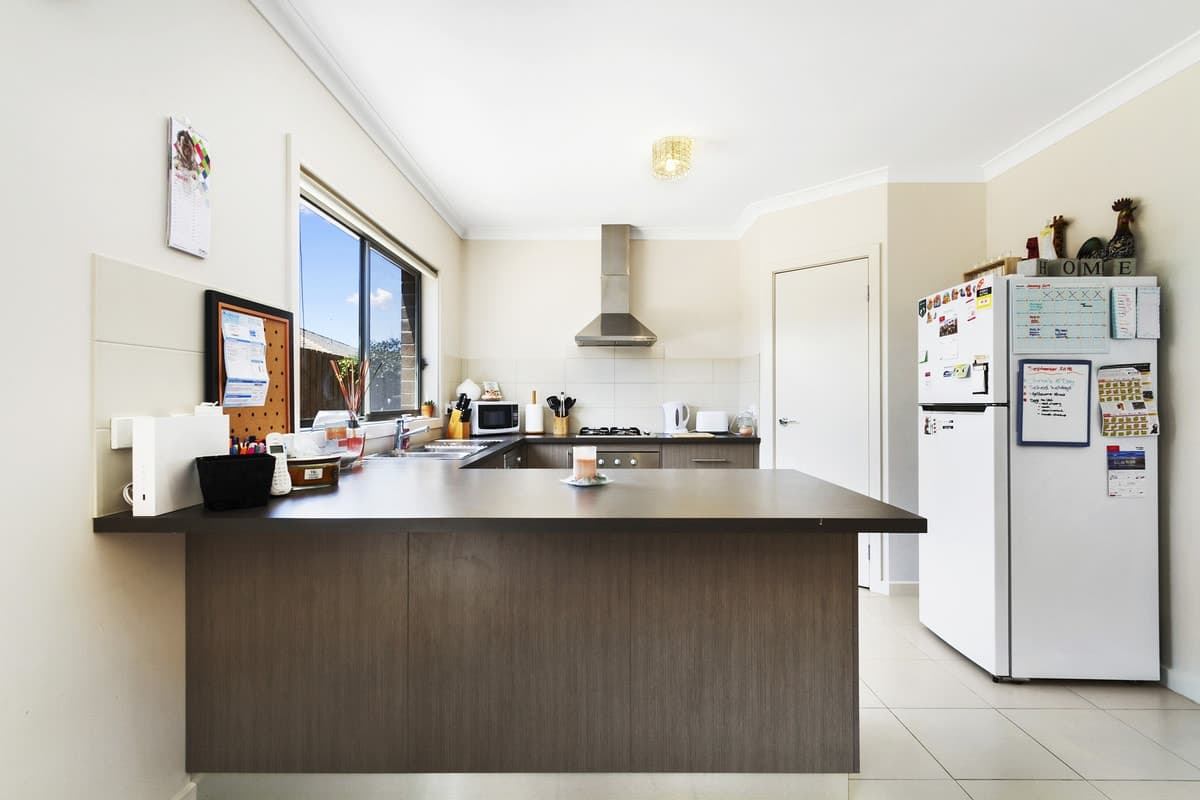 9 McMillan Street, MORWELL VIC 3840, Morwell - Thumbnail 2