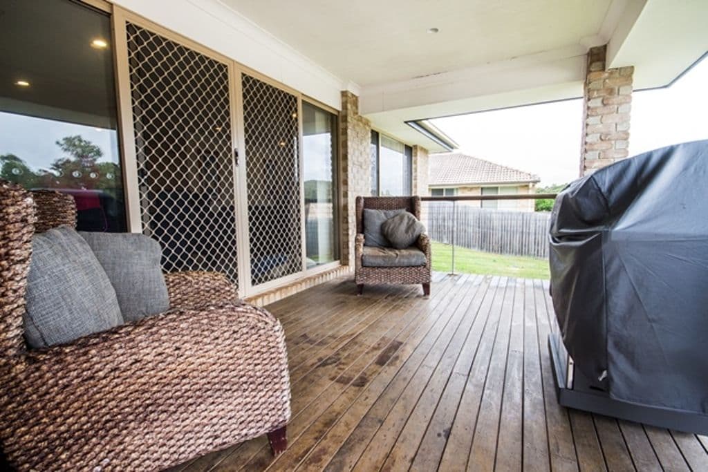 6 Crystal Court, UPPER COOMERA QLD 4209, Upper Coomera - Thumbnail 2