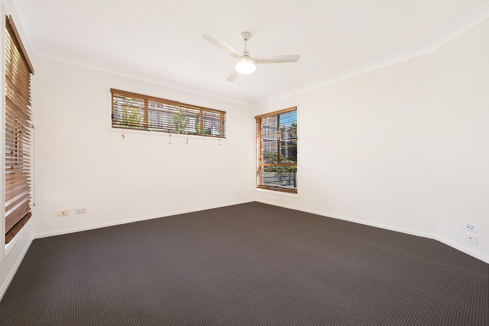 16 Hemlock Street, Warner QLD 4500, Warner - Thumbnail 8