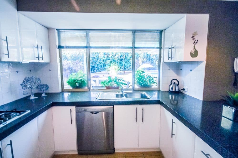 11 Cornelian Crescent, CARINE WA 6020, Carine - Thumbnail 3