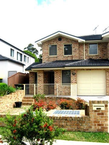 19a Runyon Avenue, GREYSTANES NSW 2145, Greystanes - Thumbnail 2