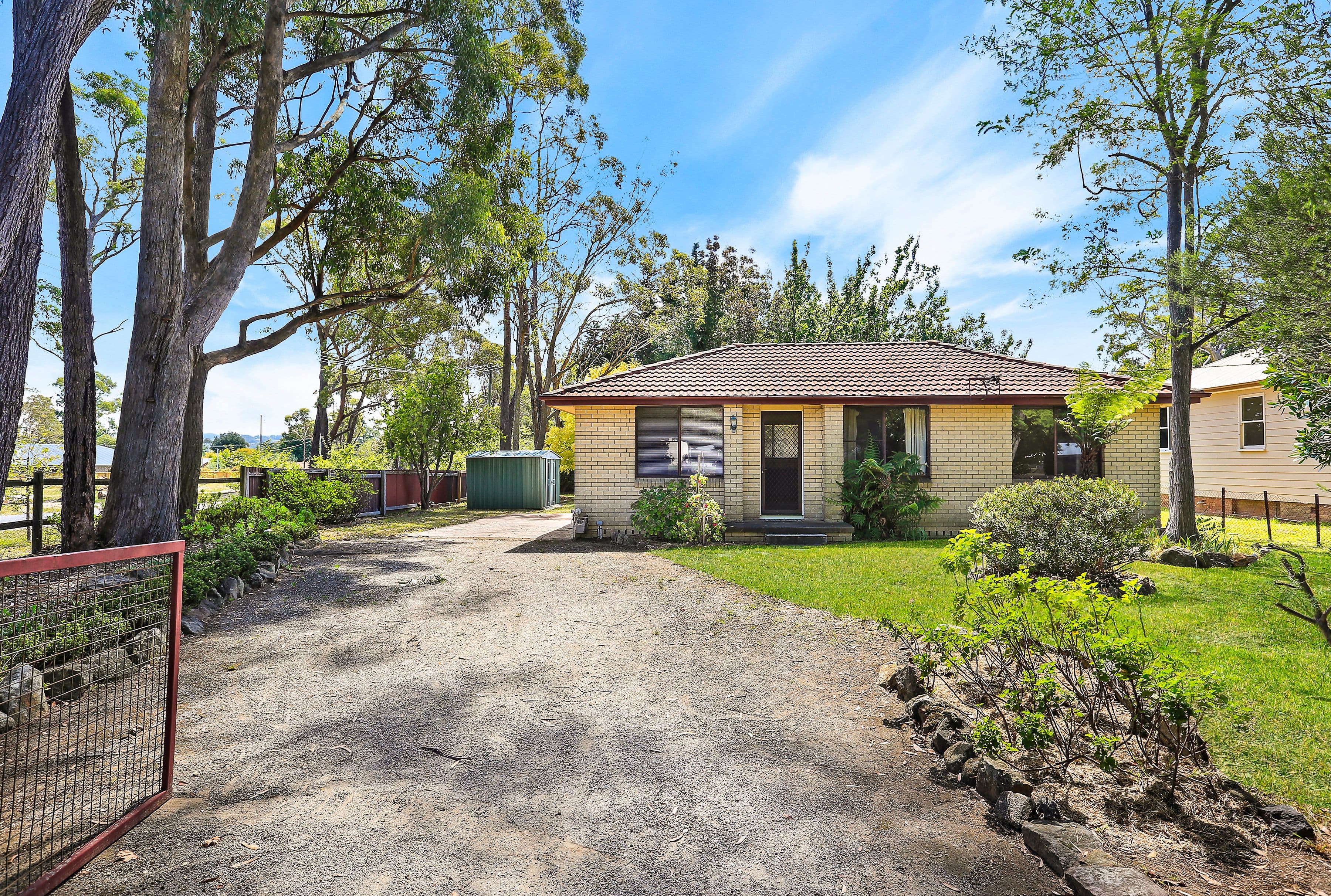 40 Wattle Street, Colo Vale - Image 1