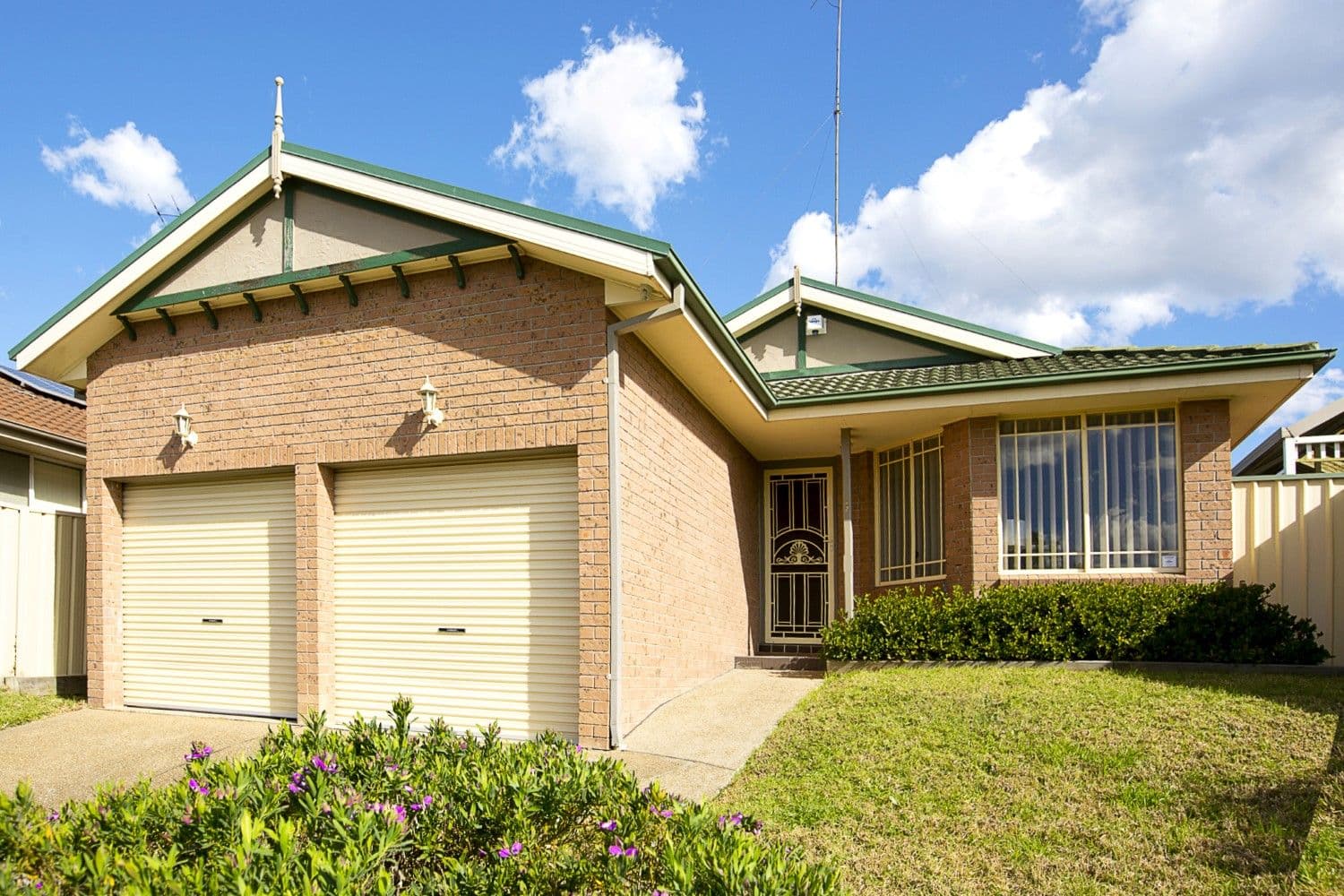 23 Kenneth Slessor Drive, Glenmore Park - Image 1