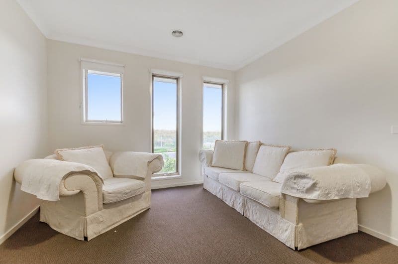 61 Coronat Drive, Williams Landing VIC 3027, Williams Landing - Thumbnail 7