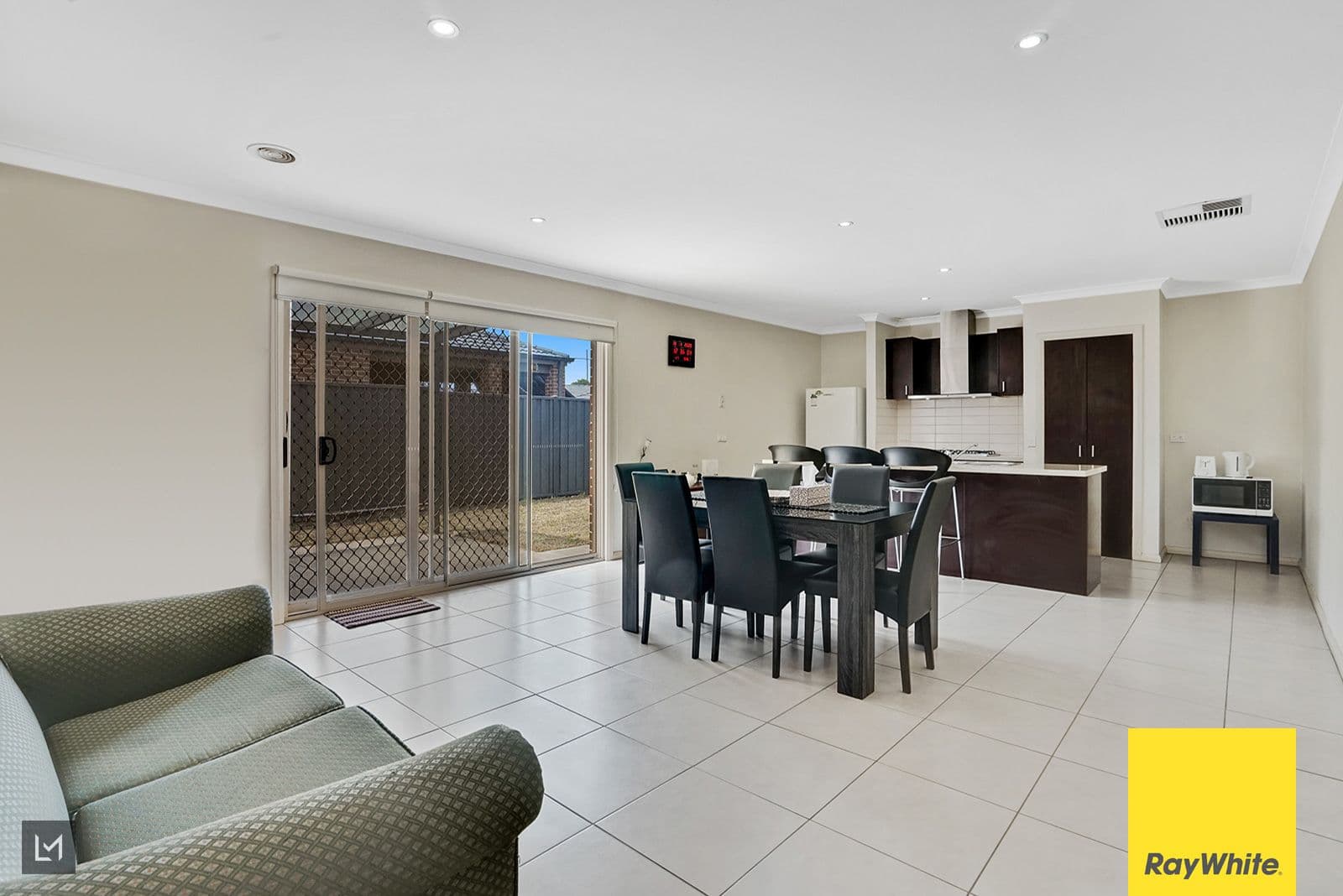 64 Lamington Drive, Tarneit VIC 3029, Tarneit - Thumbnail 5