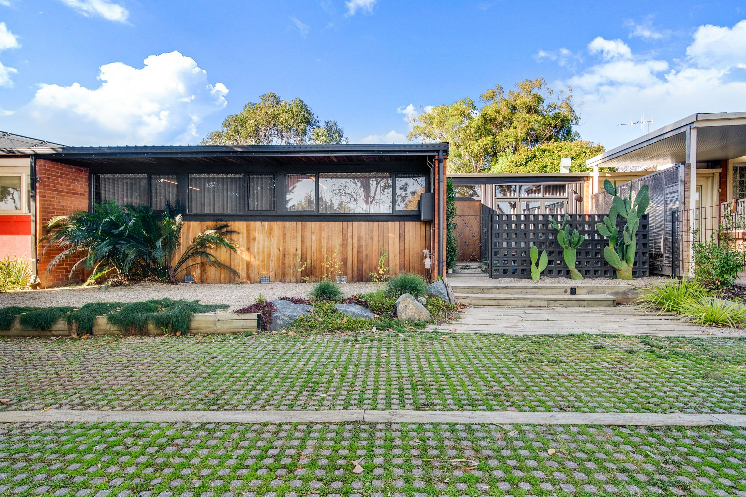 181 Kent Street, Hughes ACT 2605, Hughes - Thumbnail 2