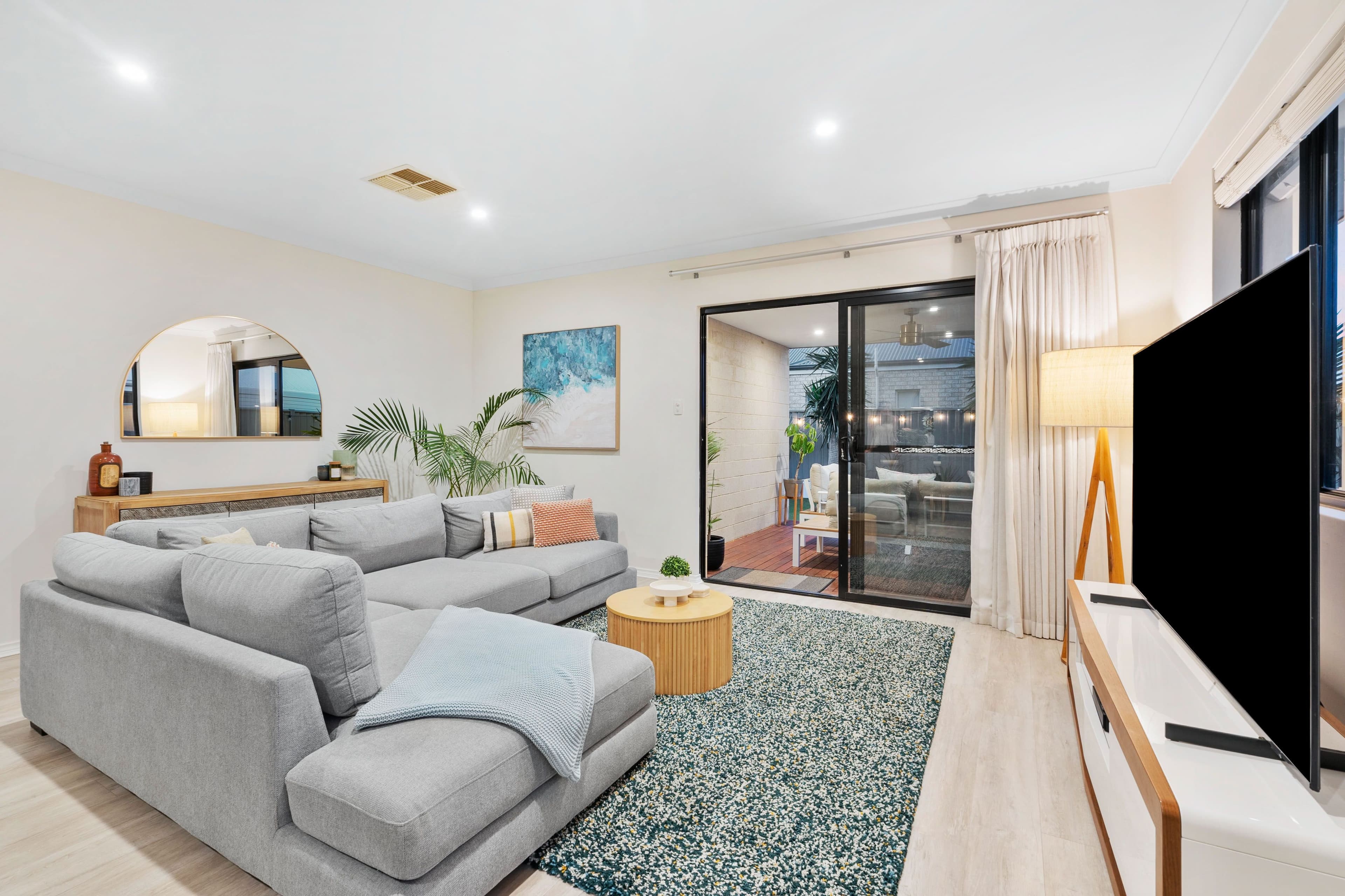 21 Rooney Street, Clarkson WA 6030, Clarkson - Thumbnail 4
