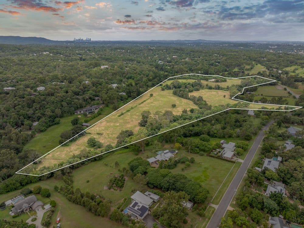 121 Lancing Street, Pullenvale QLD 4069, Pullenvale - Thumbnail 2