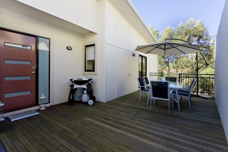 MOUNT OMMANEY QLD 4074, Mount Ommaney - Thumbnail 7