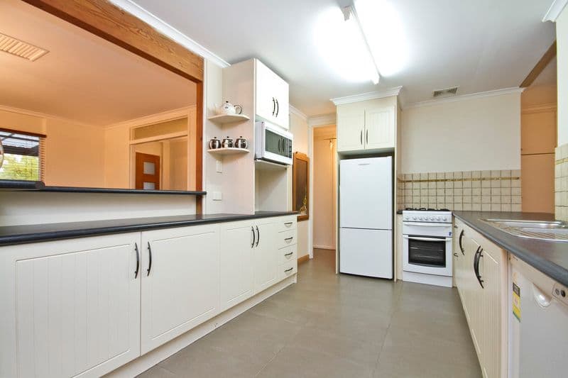 55 Joycelyn Avenue, SURREY DOWNS SA 5126, Surrey Downs - Thumbnail 4