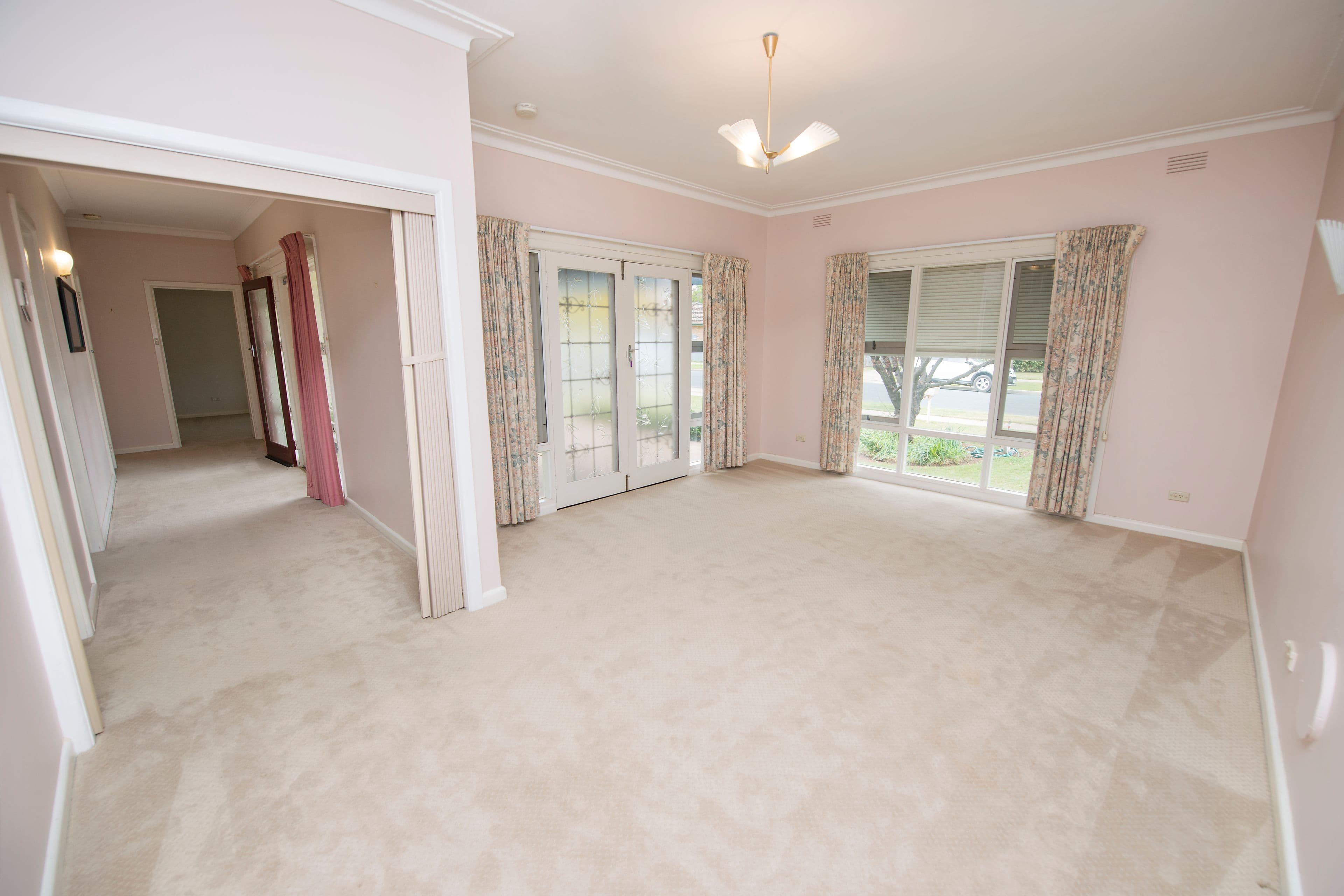 2 Cobham Avenue, Swan Hill VIC 3585, Swan Hill - Thumbnail 2