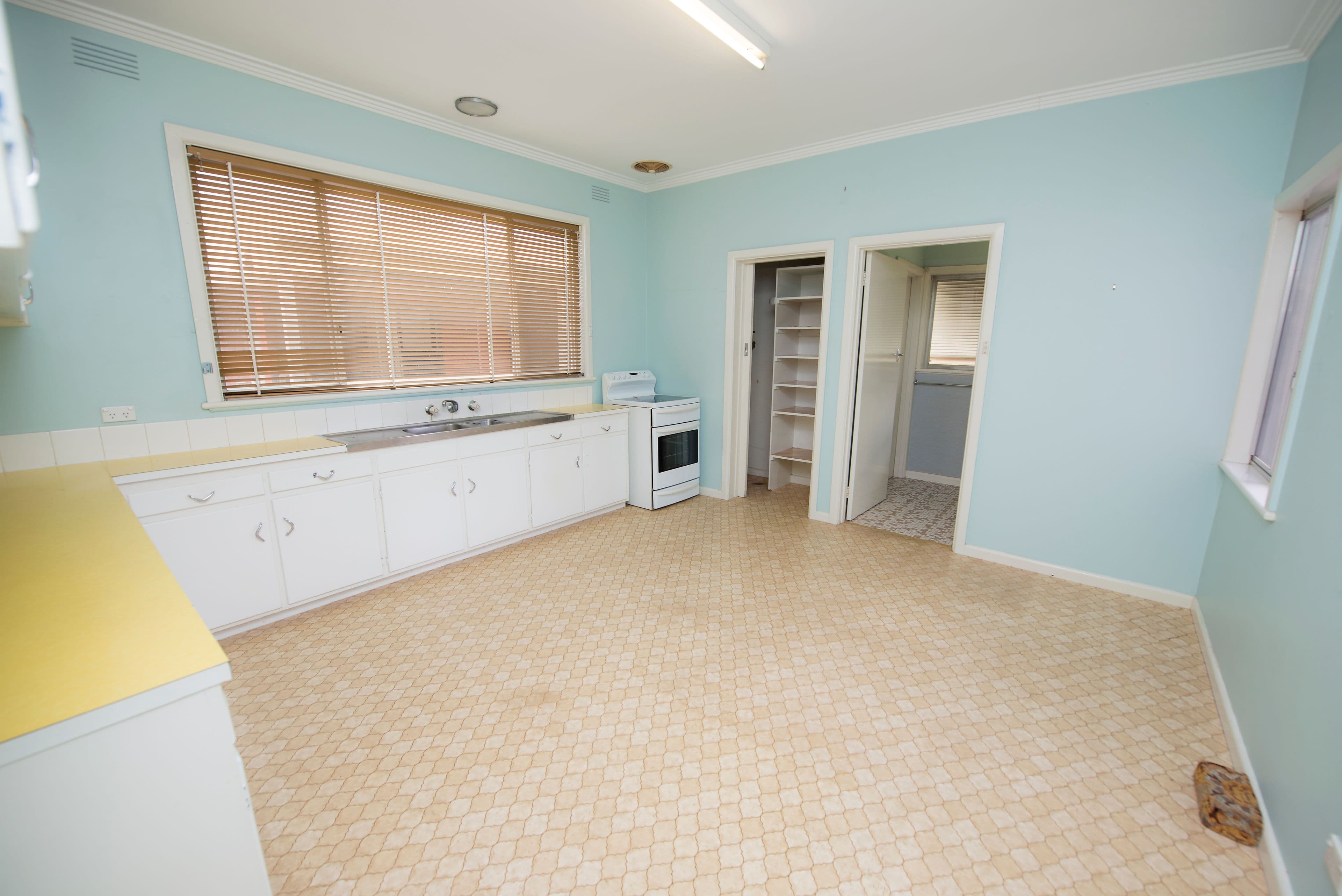 2 Cobham Avenue, Swan Hill VIC 3585, Swan Hill - Thumbnail 4