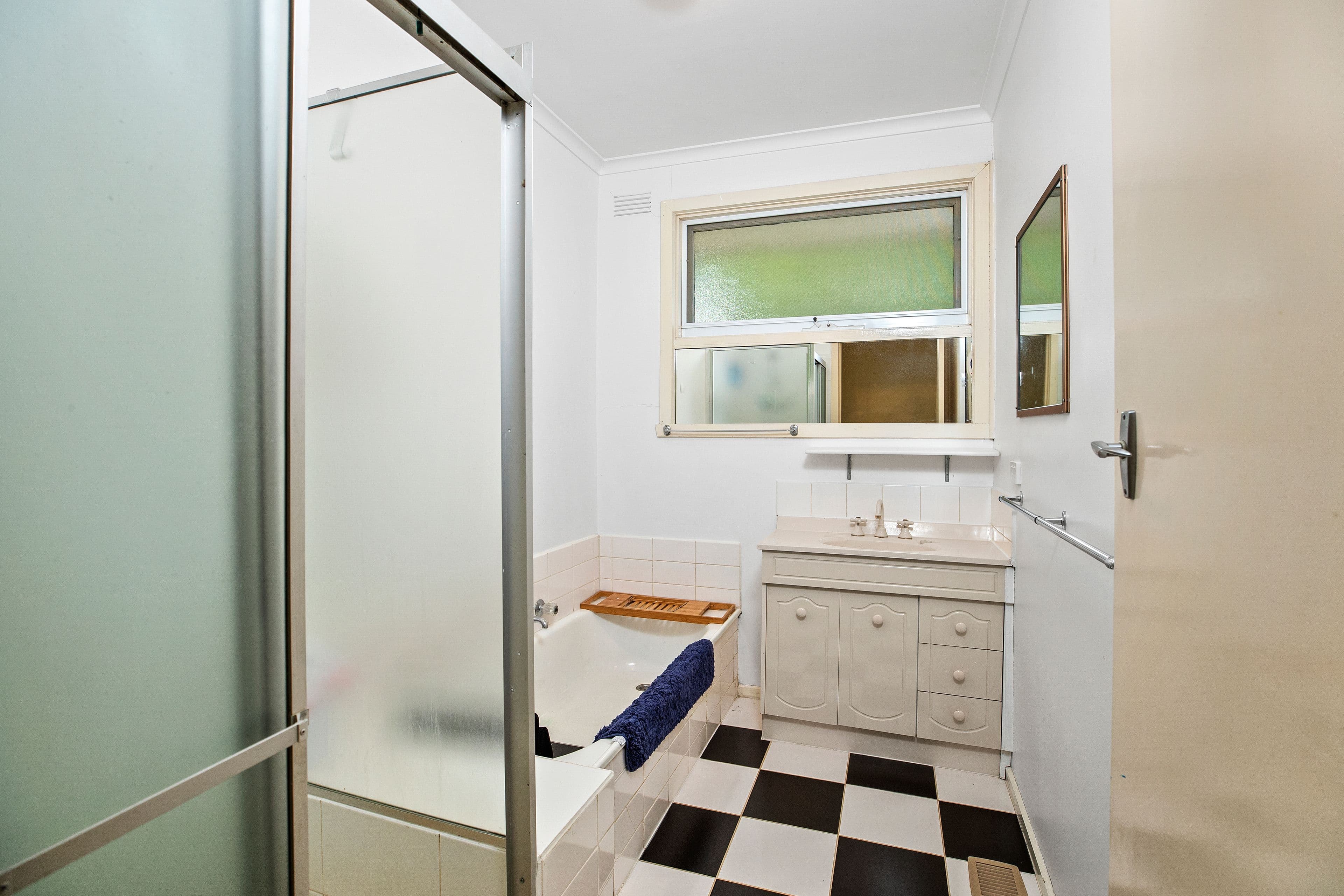 20 Anne Road, Knoxfield VIC 3180, Knoxfield - Thumbnail 6