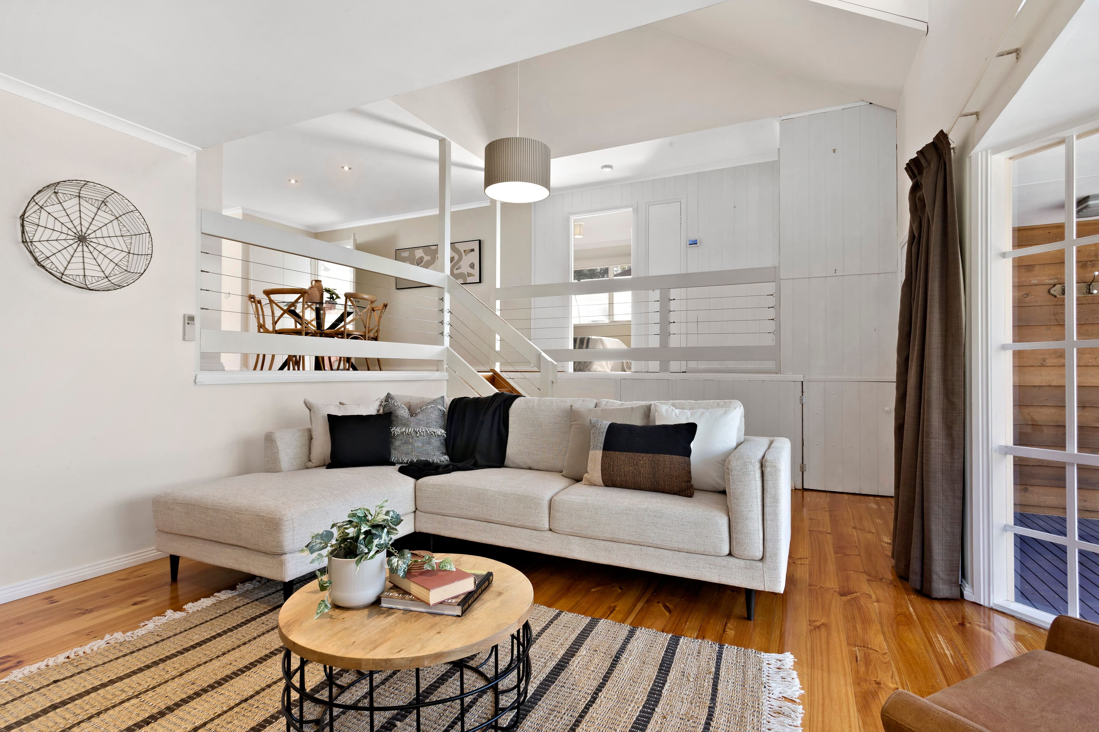 15 Virginia Court, Montmorency VIC 3094, Montmorency - Thumbnail 2
