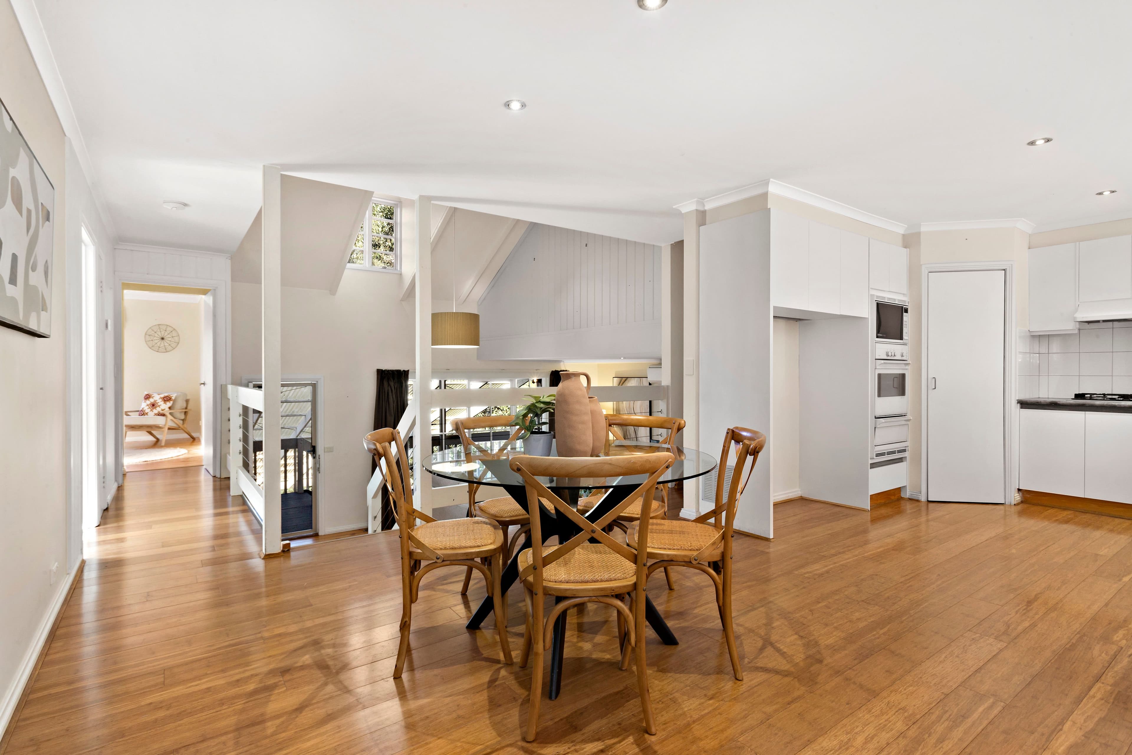 15 Virginia Court, Montmorency VIC 3094, Montmorency - Thumbnail 4